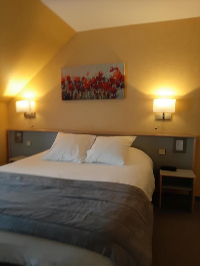Au Relais De L'oust Hotel 3*